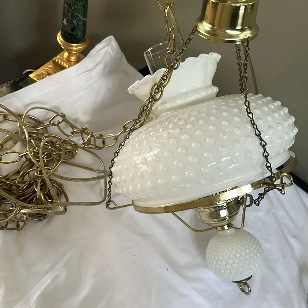Vintage Elegant Milk Glass Hanging Lamp